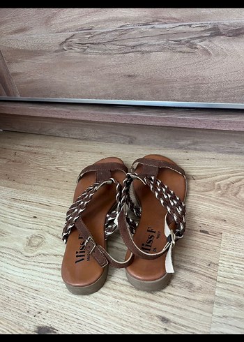 37 Beden kahverengi Renk Düz Tabanlı Kahverengi Deri Kadın Sandalet