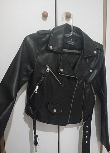 Stradivarius Stradivarius biker mini deri ceket