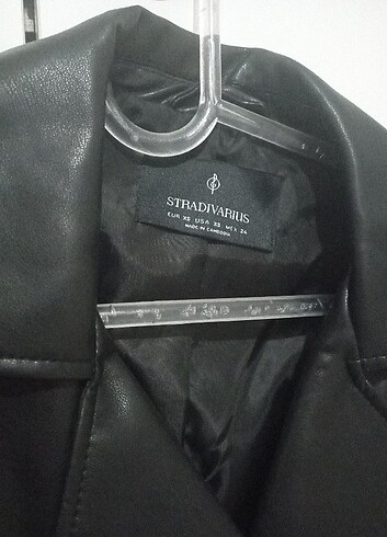 xs Beden siyah Renk Stradivarius biker mini deri ceket