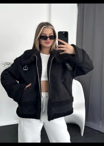 Siyah Suni Kürklü Oversize Ceket