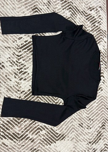 Siyah Yarım Balıkçı Yaka Crop Top