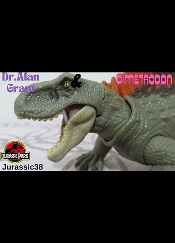 Diğer DR. Alan Grant & Dimetrodon Two Pack