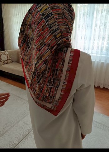 Armine Armine İpek eşarp