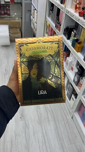 LiDA ve FREDERIC MALLE