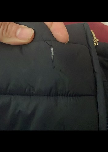 Siyah Kapüşonlu Kadın Kışlık Mont - Görsel 2