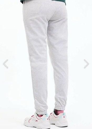 Krem Kadın Pamuklu Rahat Kesim Eşofman - Görsel 6