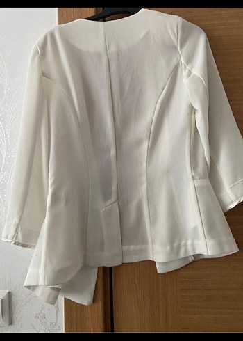 Düğmeli Beyaz Kadın Keten Blazer - Görsel 3