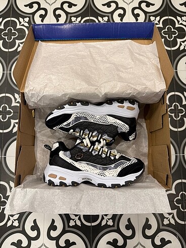 Skechers D?lites