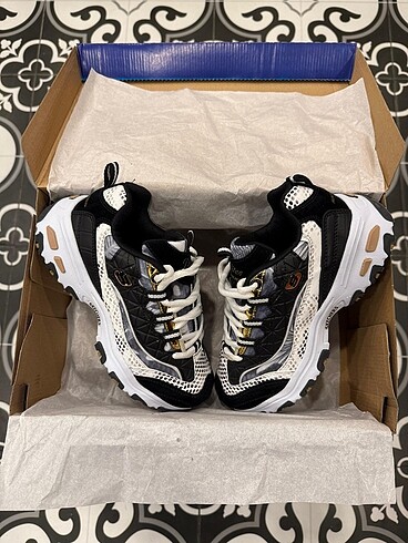 38 Beden siyah Renk Skechers D?lites