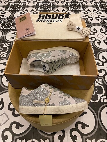 Golden Goose Deluxe Golden Goose İthal