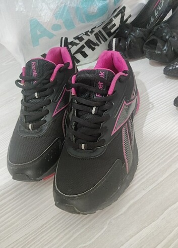Reebok 38 numara 24.5 cm