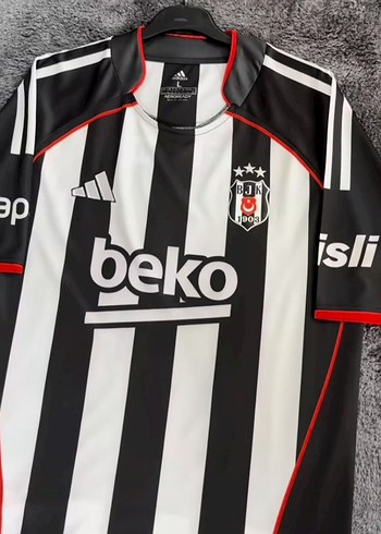 Beşiktaş Yeni Sezon Siyah Beyaz Çizgili Erkek Forma