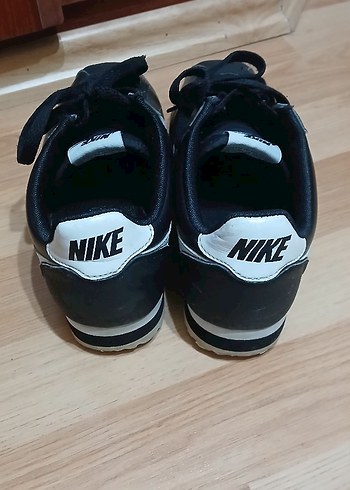 Nike Siyah Kadın Spor Ayakkabı - Görsel 3