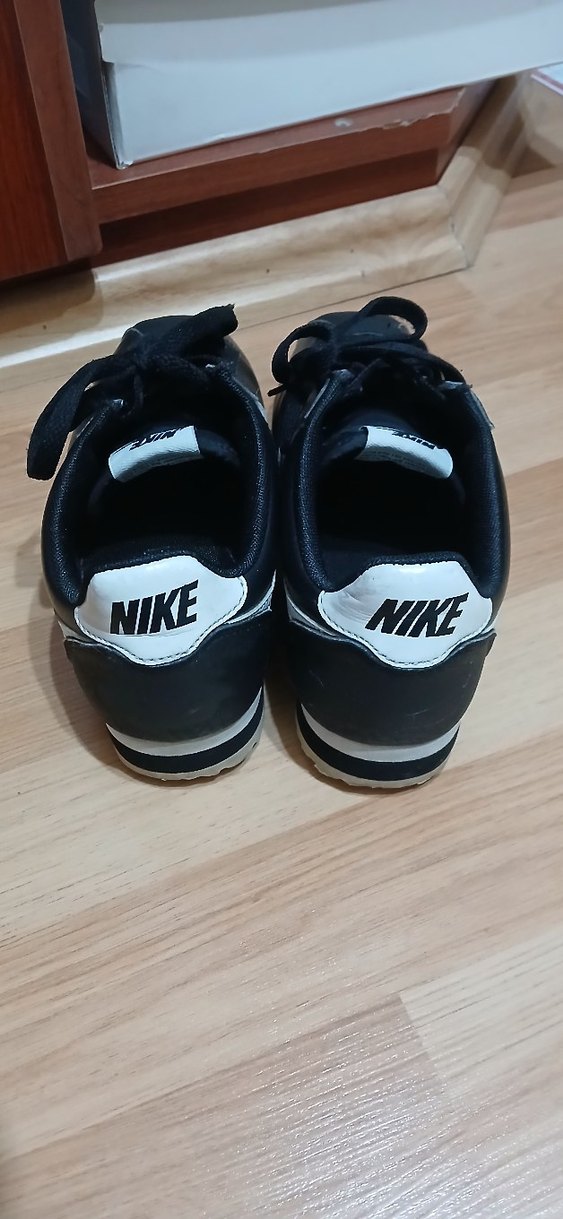 Nike Siyah Kadın Spor Ayakkabı - Görsel 3