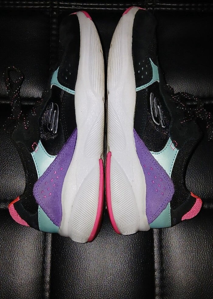 Skechers spor ayakkabı - Görsel 2