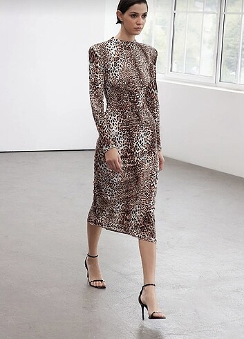 Trendyol & Milla Leopar desenli elbise