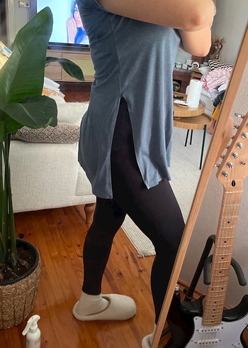 V Yaka açık mavi Tişört Midi Boy - Görsel 2