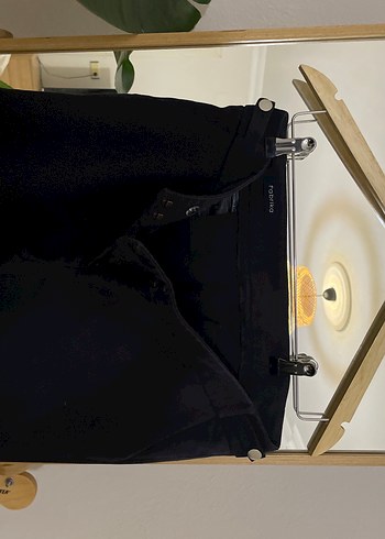 Siyah Kadın Midi Kumaş Pantolon Kemerli - Görsel 5