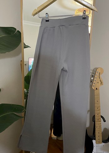 Gri Pilili Rahat Kesim Kadın Kumaş Pantolon - Görsel 3