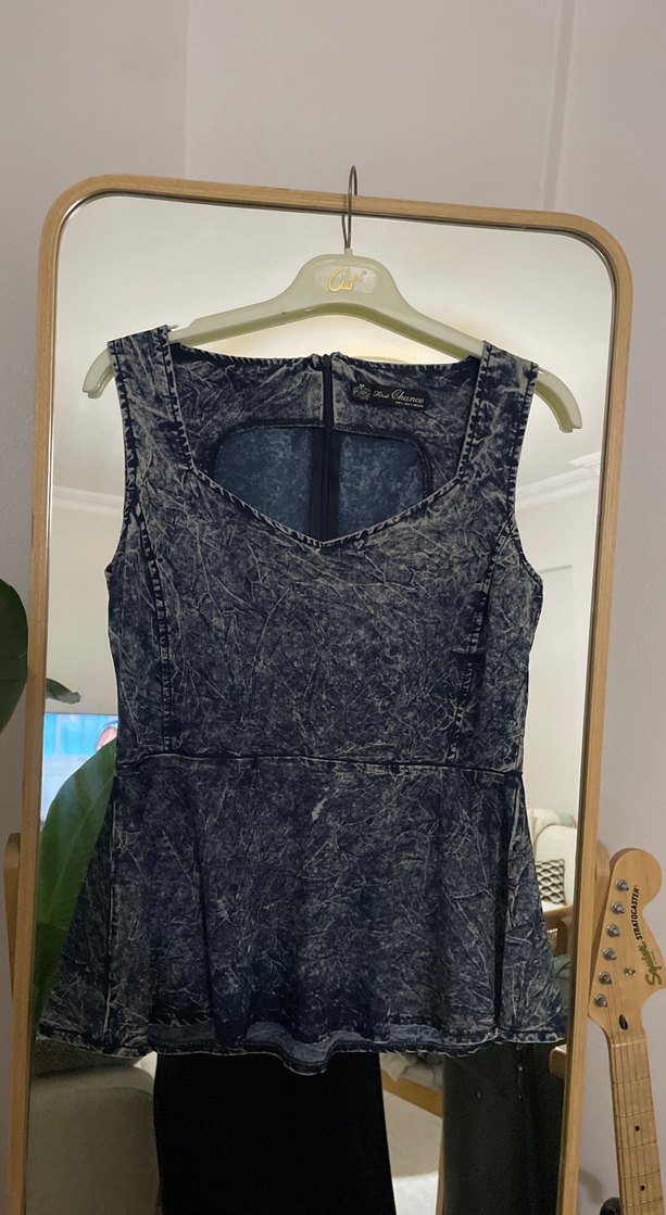 Siyah Kot V Yaka Kemerli Kadın Yelek - Görsel 3