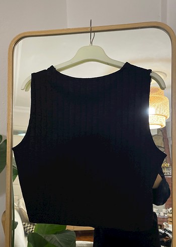 V Yaka Siyah Kadın Atlet - Görsel 3