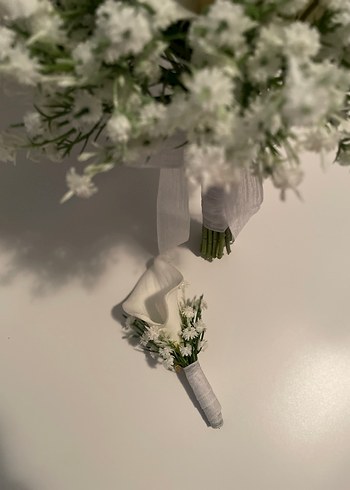 Dantel Detaylı Beyaz Gelin Buketi ve Yaka Çiçeği - Görsel 6