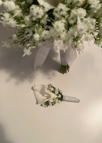 Dantel Detaylı Beyaz Gelin Buketi ve Yaka Çiçeği - Görsel 8