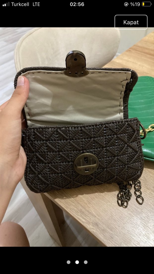 Kahverengi Nakışlı Zincir Detaylı Örgü Çanta - Görsel 2