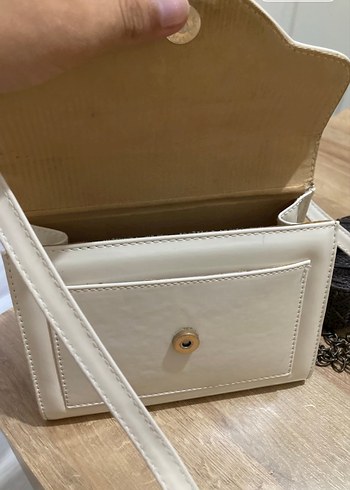 Klasik Beyaz Deri Kadın Çanta - Görsel 4