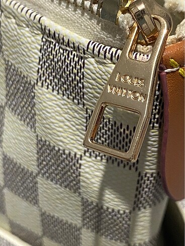  Beden Louis Vuitton Çanta