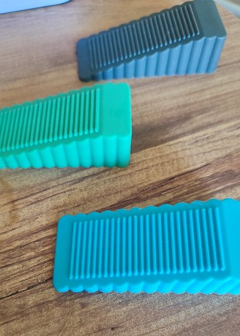 3 adet plastik kapı altı tutacağı - Görsel 4