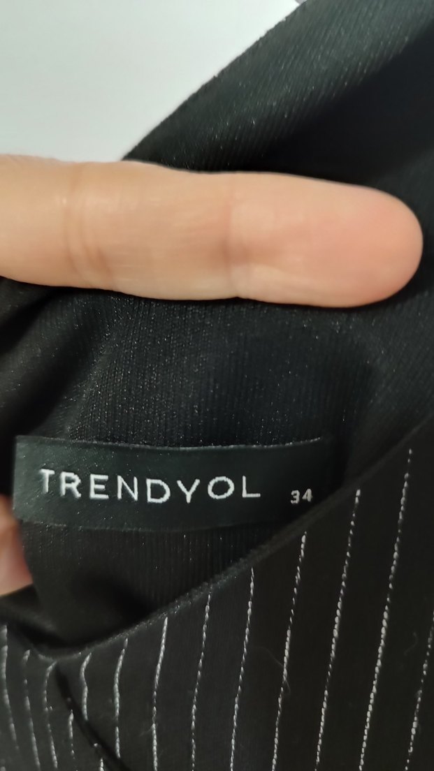 Kadın Siyah Askılı Elbise - Görsel 4