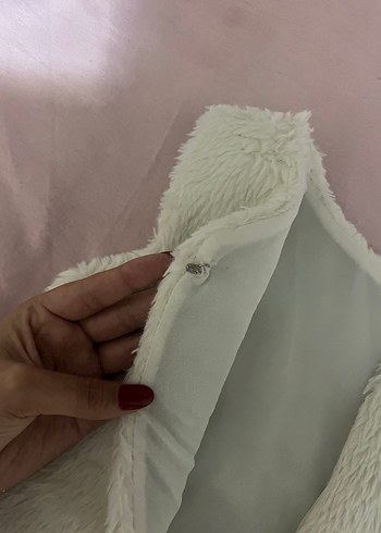 Kız bebek Beyaz Kürk Detaylı Yelek - Görsel 2