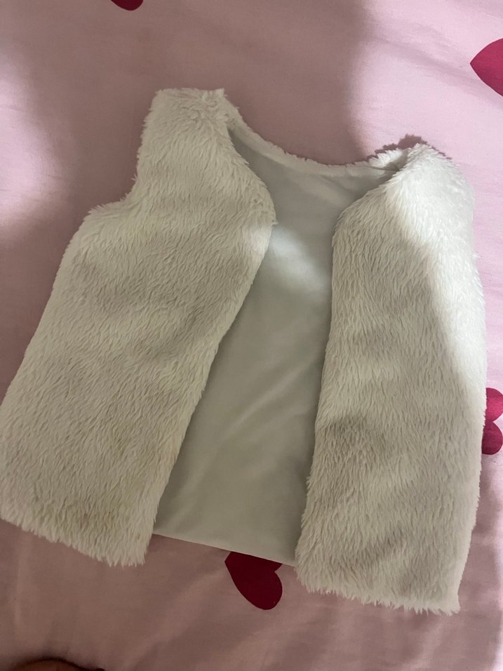 Kız bebek Beyaz Kürk Detaylı Yelek - Görsel 3