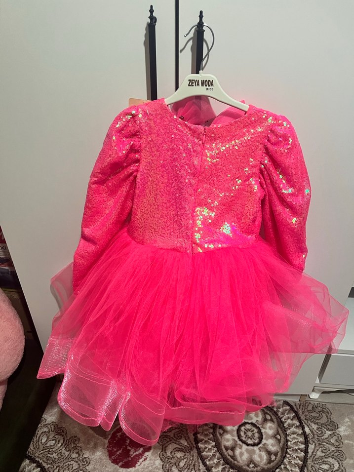 Parlak Pembe Uzun Kollu Kız Çocuk Elbise - Görsel 2