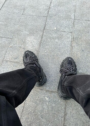 Balenciaga Balenciaga track
