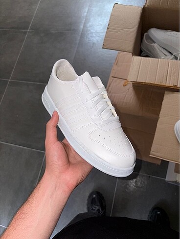 Adidas ayakkabı
