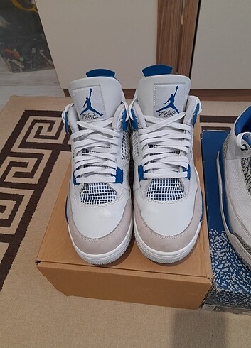 Nike Jordan 4 midnight blue
