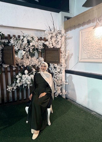 Siyah Uzun Drapeli Gotik Elbise - Görsel 4