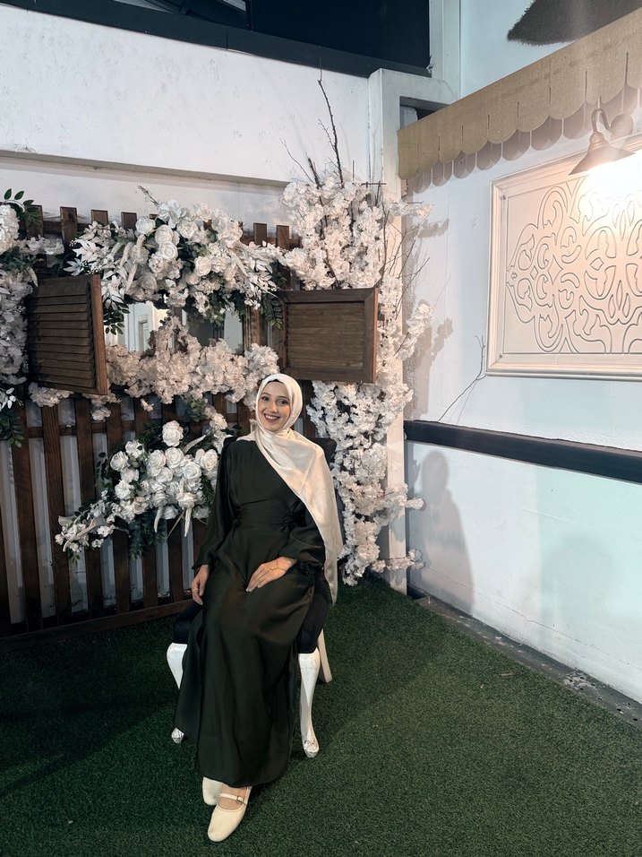 Siyah Uzun Drapeli Gotik Elbise - Görsel 4