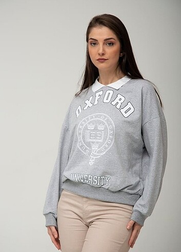 Kadın Gri Baskılı Yakalı Sweatshirt 