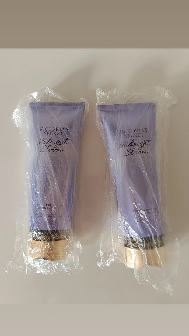 Victoria's Secret Midnight Bloom Vücut Losyonu 236 ml - Görsel 2