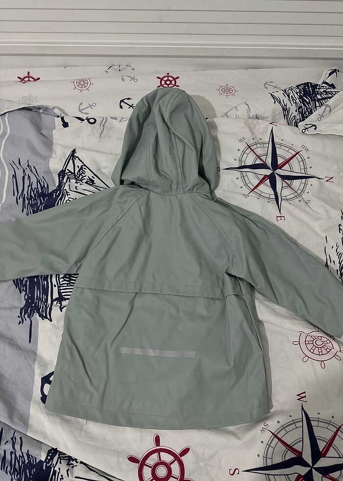 Zara yağmurluk - Görsel 4