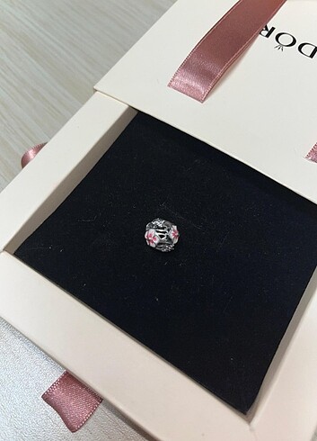 Pandora gümüş 925 ayar lotus charm