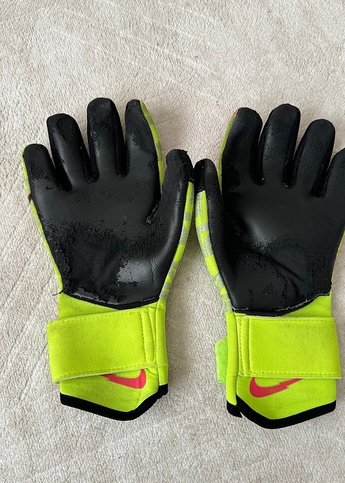 Kaleci eldiveni - Görsel 4