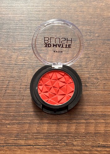 Avon Mat Allık
