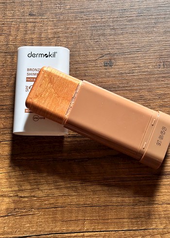 Beden Dermokil Bronzlaştırıcı Yüz & Vücut Stick SPF 30 Güneş kremi