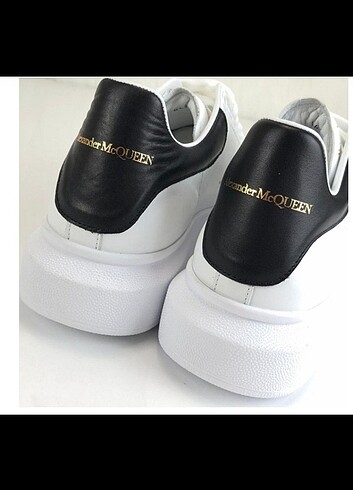 Alexander McQueen Alex.McQueen Unisex(36-44)