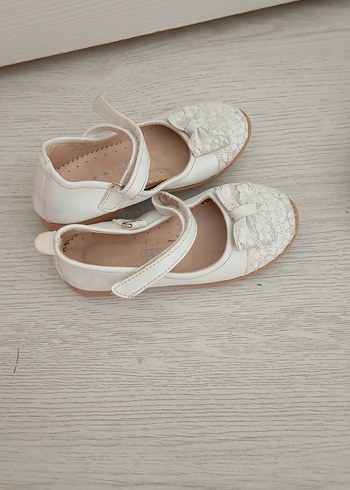Beyaz Dantelli Kız Çocuk Babet Ayakkabı - Görsel 2