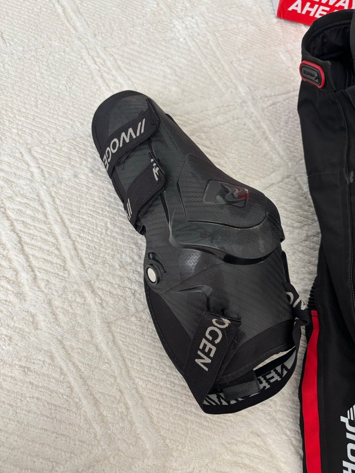 Siyah Motosiklet Dizliği - Görsel 5